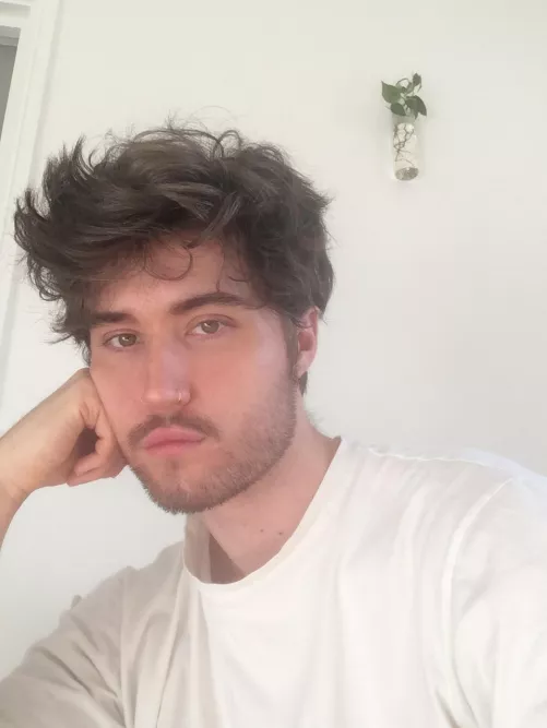 bonjour :) by lejerrier