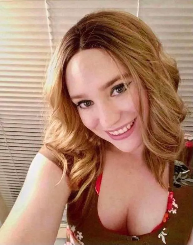 Boobs looking real good posted by lighthouse_85