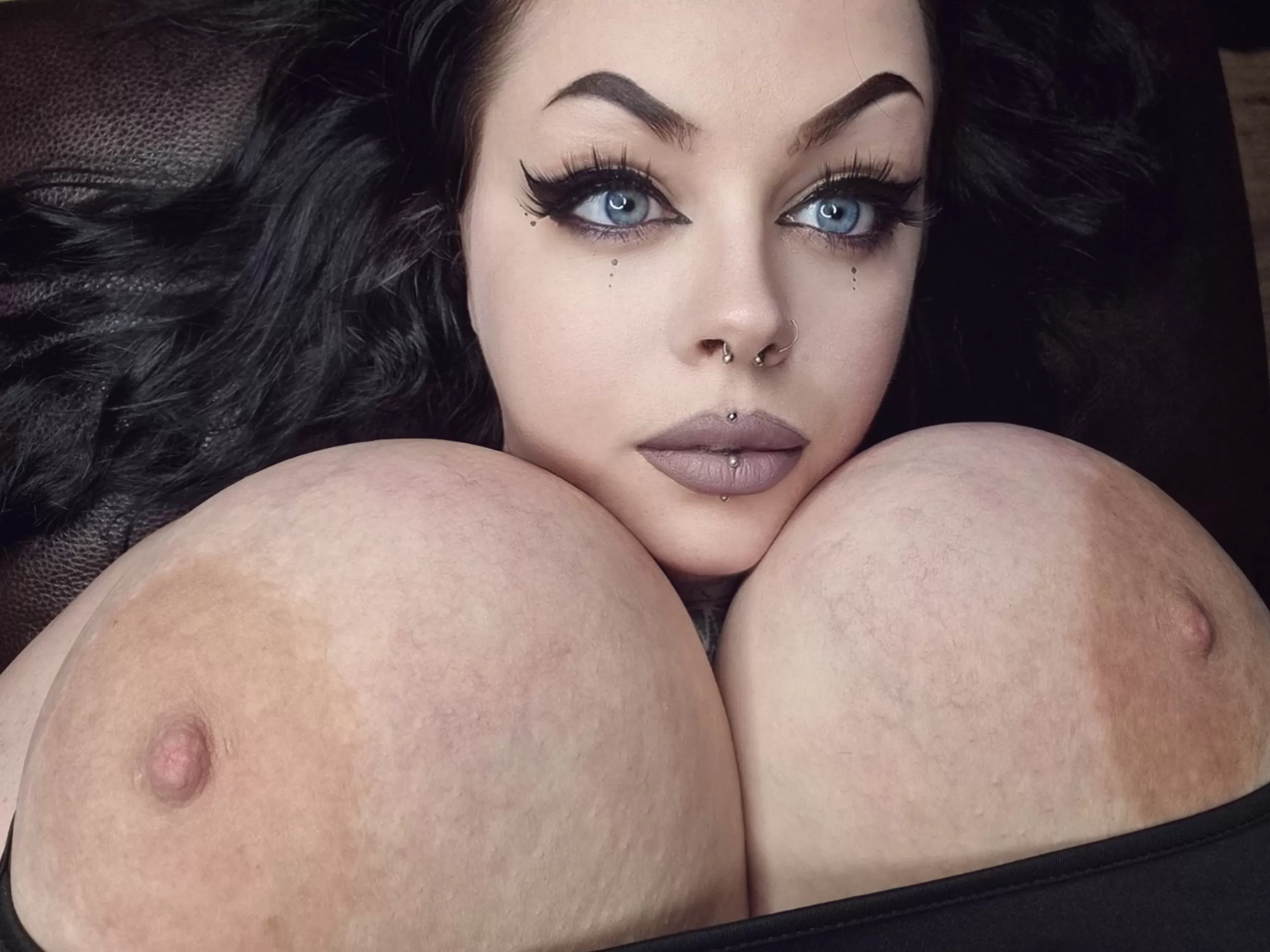Boobs the size of footballs. 👌 posted by aerwydd