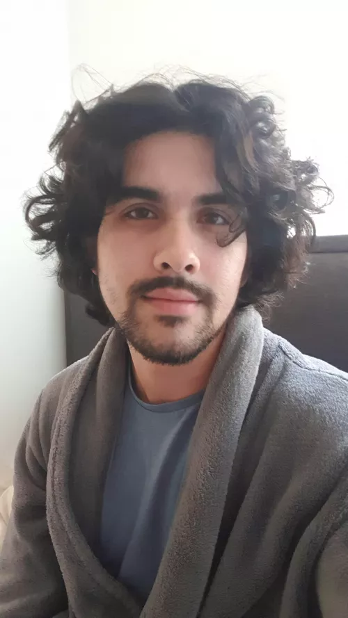 Booster shot done. Right arm dead. Yes. by Safiibox