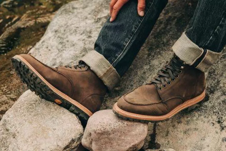 Boot identification- wondering if anyone here might either know the brand of these boots or perhaps the style? by inspektor-clueso