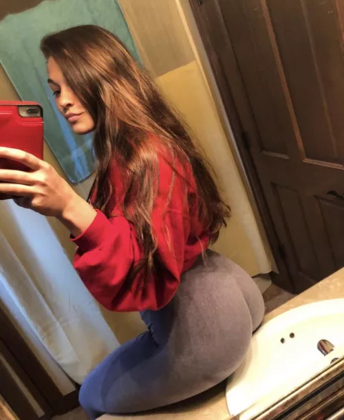 Booty eating my leggings! Maybe need a size up?? by AlexiAjj1