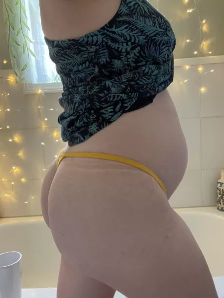 Booty, sundress, & the bump✨💗 (5’) by Mangomama99