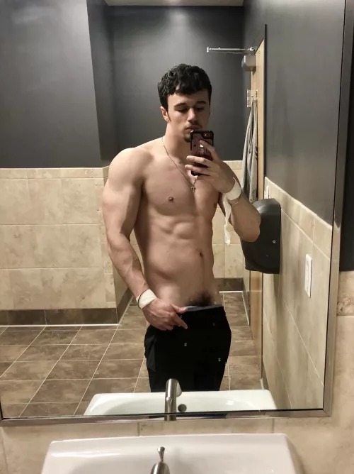 Bored and horny by Maleficent_Joke1647