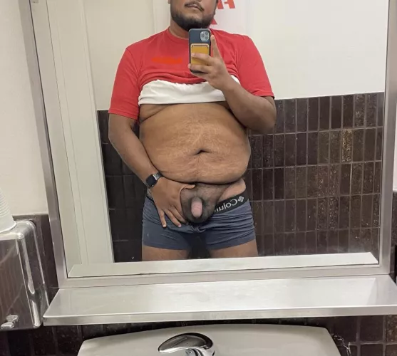 Bored at work, who’d like to feel me get hard inside them? by Flyinhawaiian06