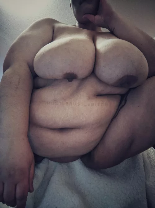 Bored boobs! by hustlebustlebitch