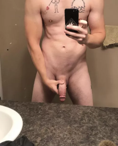 Bored, but at least it’s not (m)onday by YugeFrigginGoy