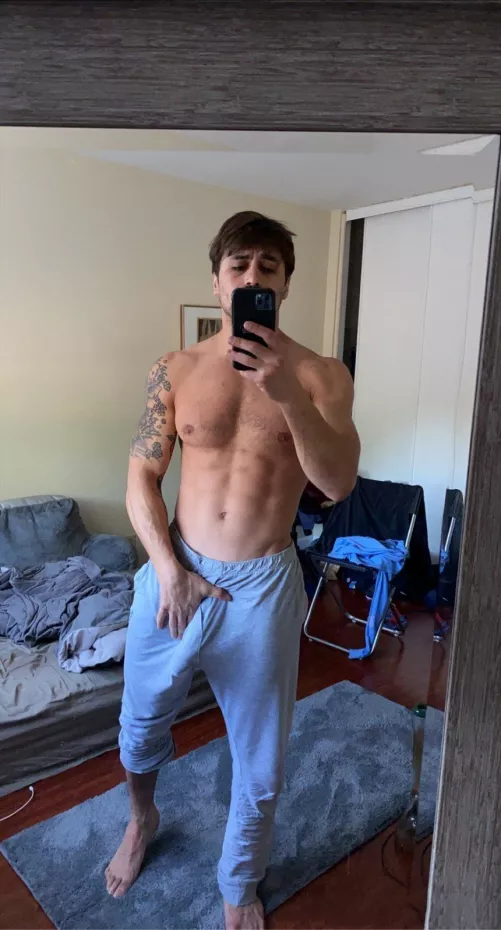 Bored, hit me up. Let's chat. by Altruistic_Sign_3698