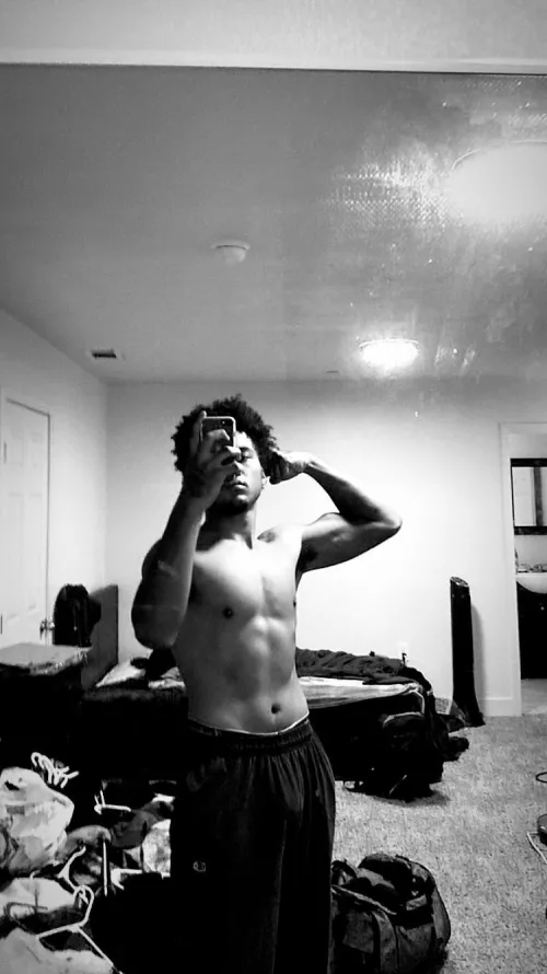 Bored in LA, hmu by Any_Newspaper4240