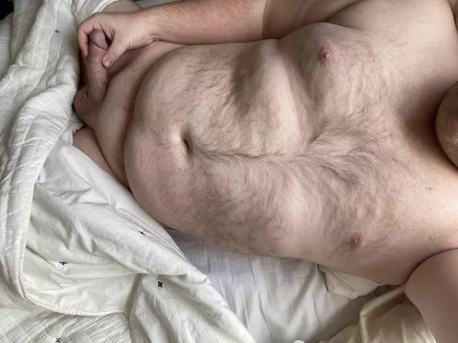 Bored, needing a little one to come snuggle daddy by lefty405