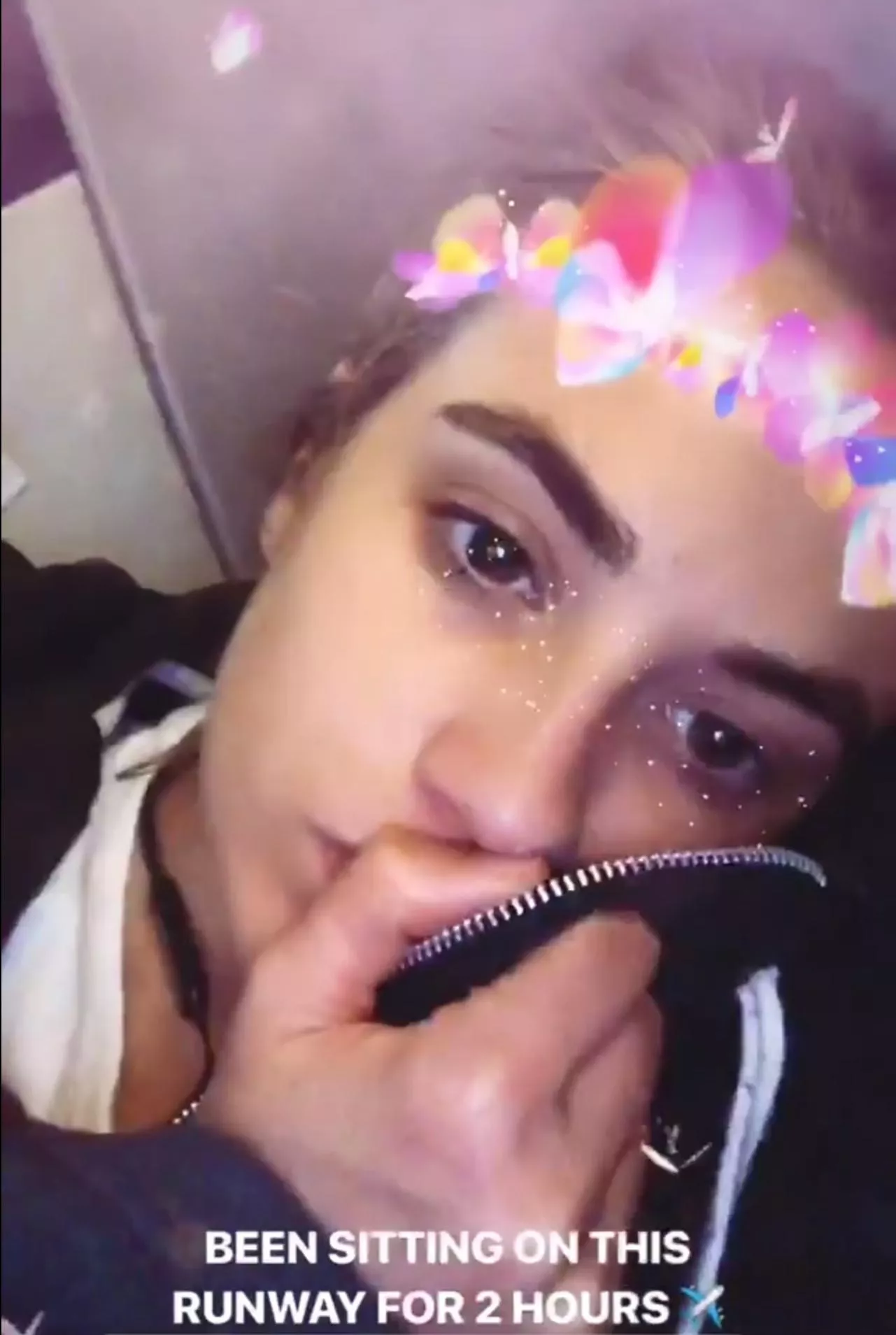 Bored on a plane ✈️ posted by RachelD08