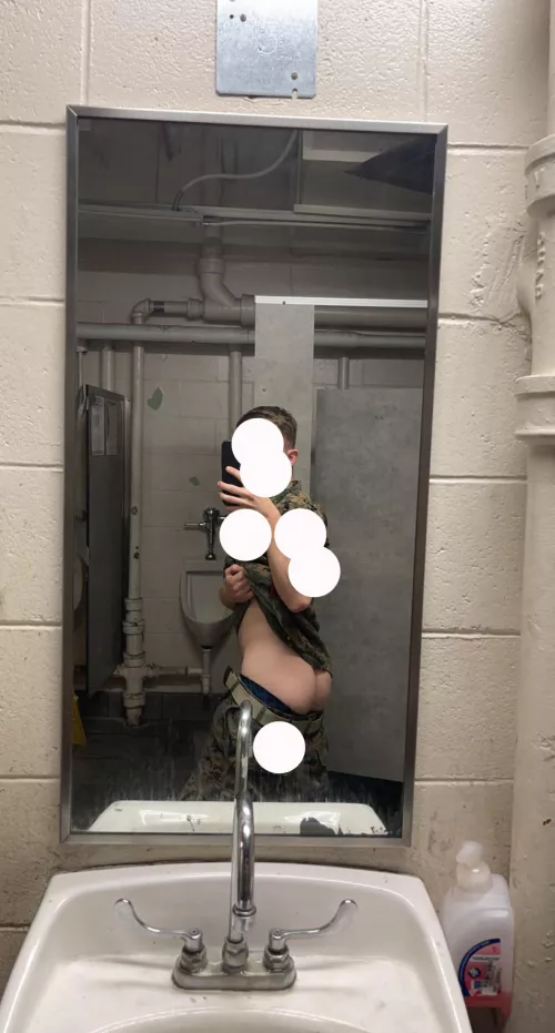 Bored on duty by Puzzleheaded-Host929