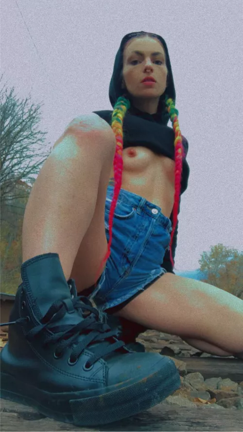 Bossy bitch with BCUPS 😘 by NadiaZaneFoxx