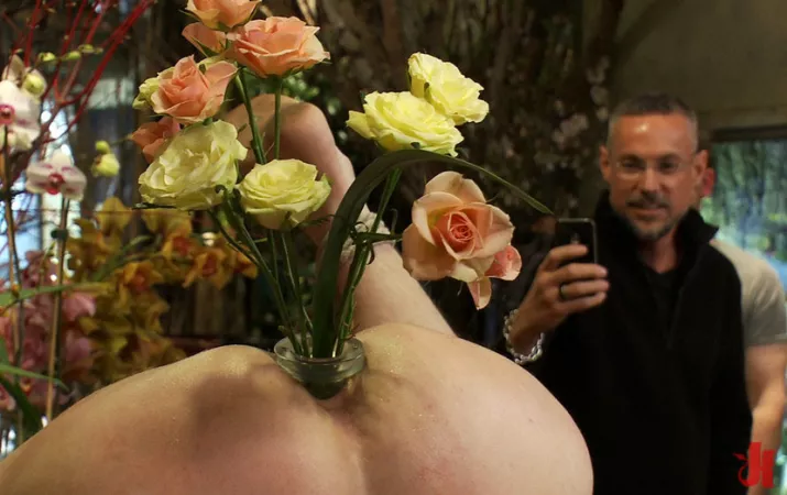 Bottom in bloom by pbj145