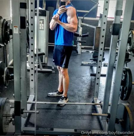 Boulder shoulder grind by Fitbody_Tease