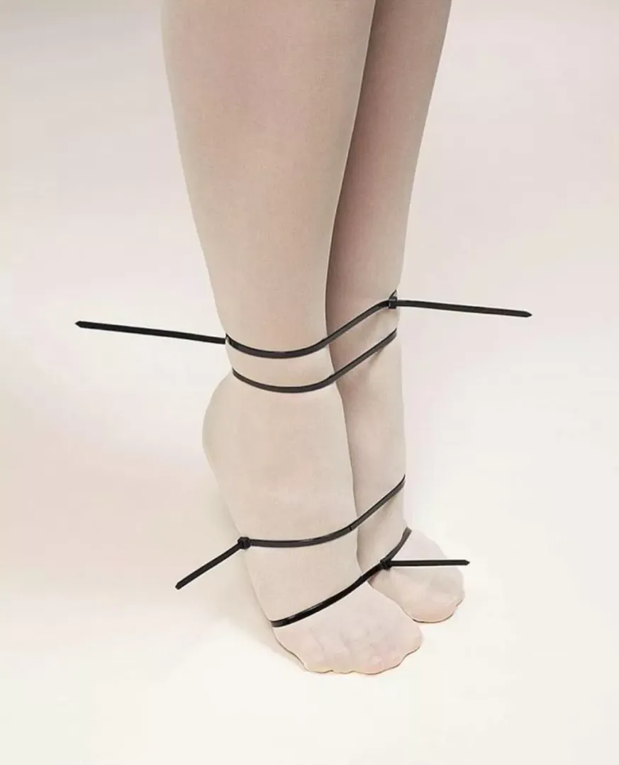 Bound Feet by subspacecadets