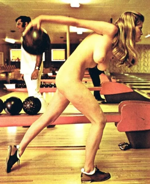 Bowling Girl by subspacecadets