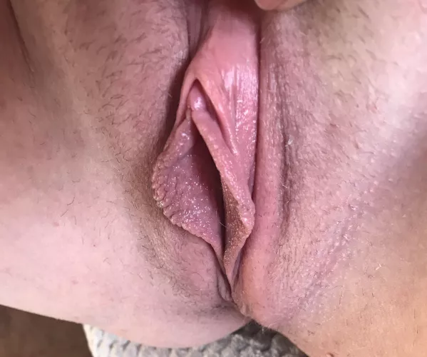 Boy, did these lips of mine look pretty here 🥰 by shesrad