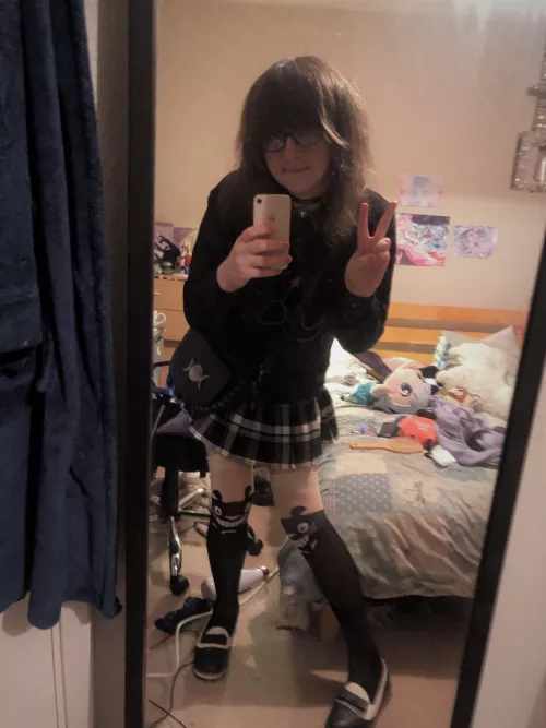 Boymoder, am I doing it right? by Everfree616