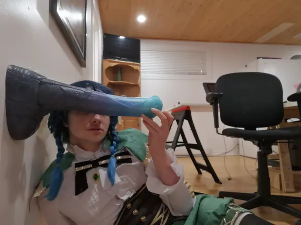 Boyo cannot see the hater by kitCatboi