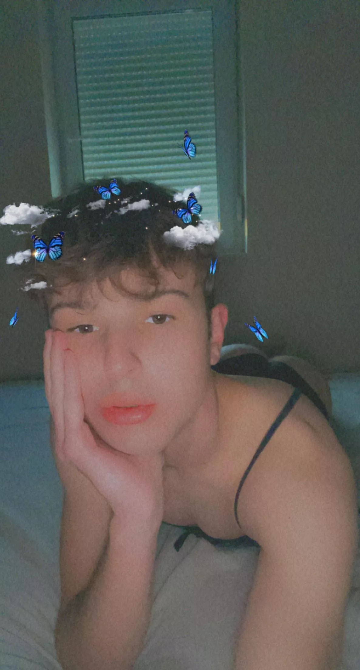 Boys where are you?😋 posted by Proof-Standard-224