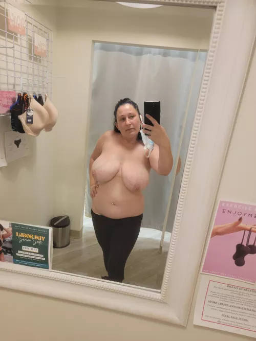 Bra shopping by sunbro-every-where