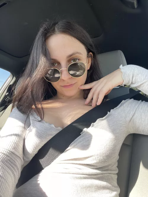 Braless driving 😎 by Littlebrunetteroni