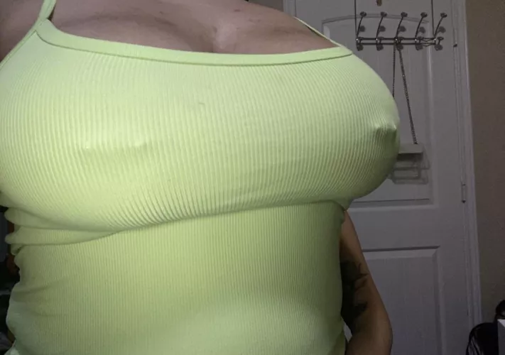 Braless is the best way to go !😌 by hateonhazel