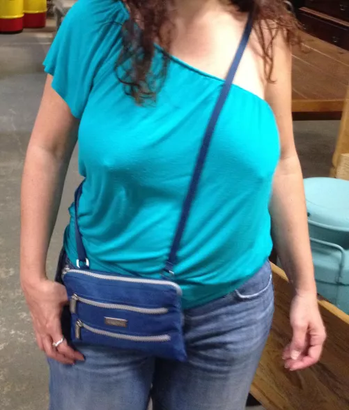 Braless...honest opinion by eagledriver15