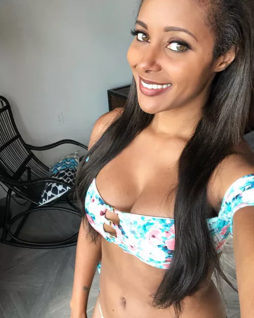 Brandi’s Perfect Tits by HornyAllDay728