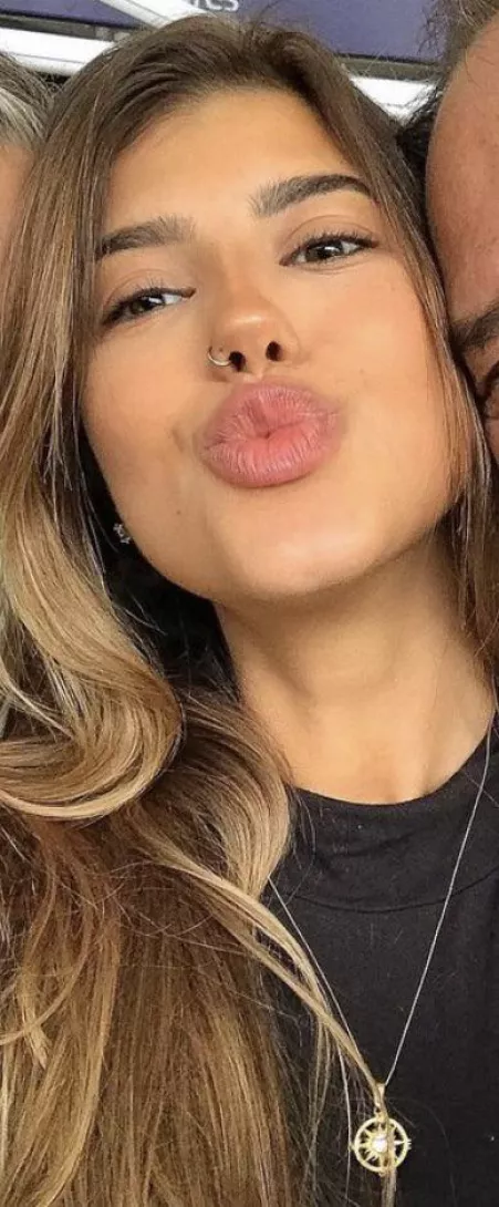 Brazilian babe by IgDeusasBurner