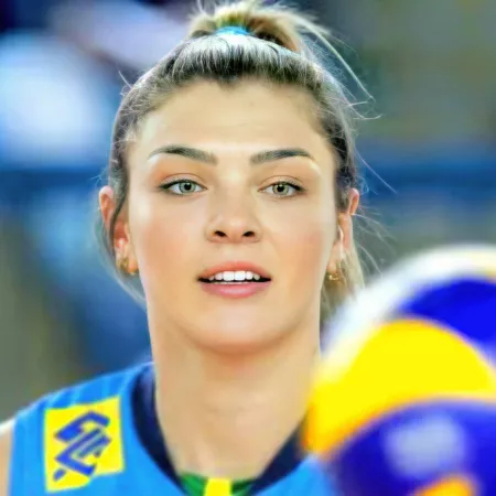 Brazilian Volleyball - Rosamaria pt 4 by yaritrudou