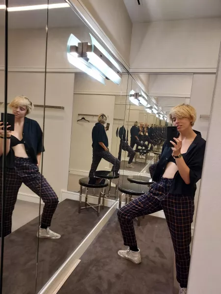 brb moving into this dressing room by blugle11