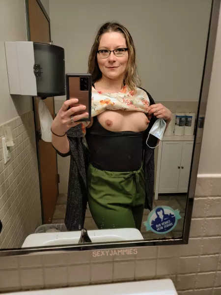 Break Time! by SexyJammiescpl