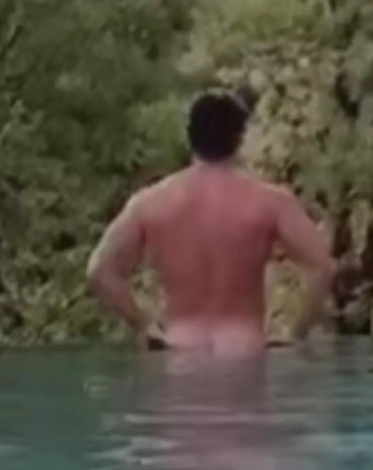 brett’s a$$ tiktok posted by shortsi07