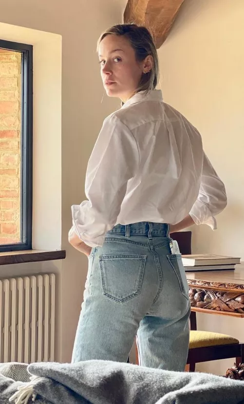 Brie Larson by Spheeenktor