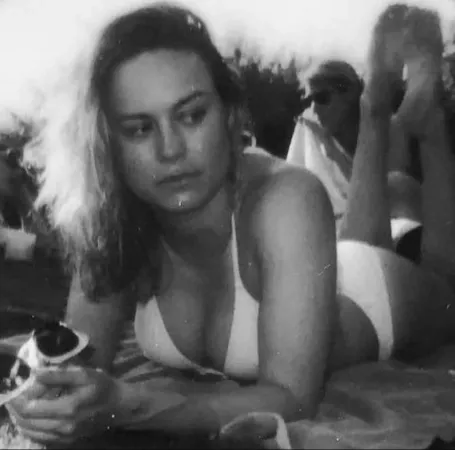 brie larson by 3rdAlt_RUkiddingme