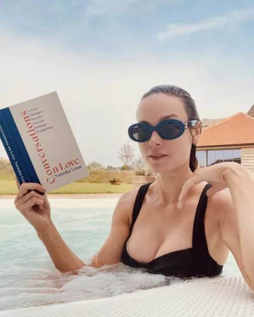 Brie Larson knows what we wanna see by rando_calrissian69