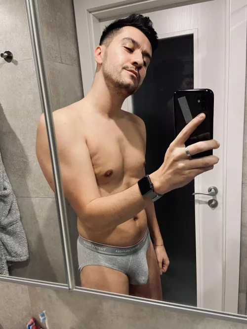 Briefs are the best 🍾 by Old-Abbreviations728