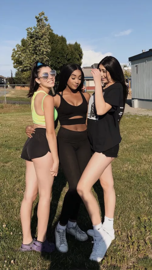 Bright Girls by ahhano