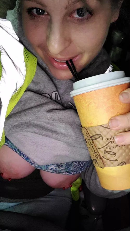 Bringing the thirst to YOU this THIRSTday while hanging out in the work parking lot💋💋 by BlueEyesNdragonflies