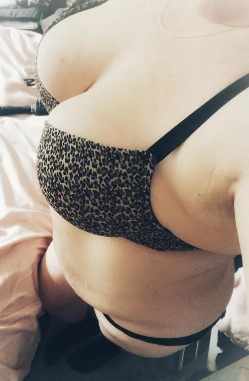 British mum who loves to chat and have fun by MummyMinx31