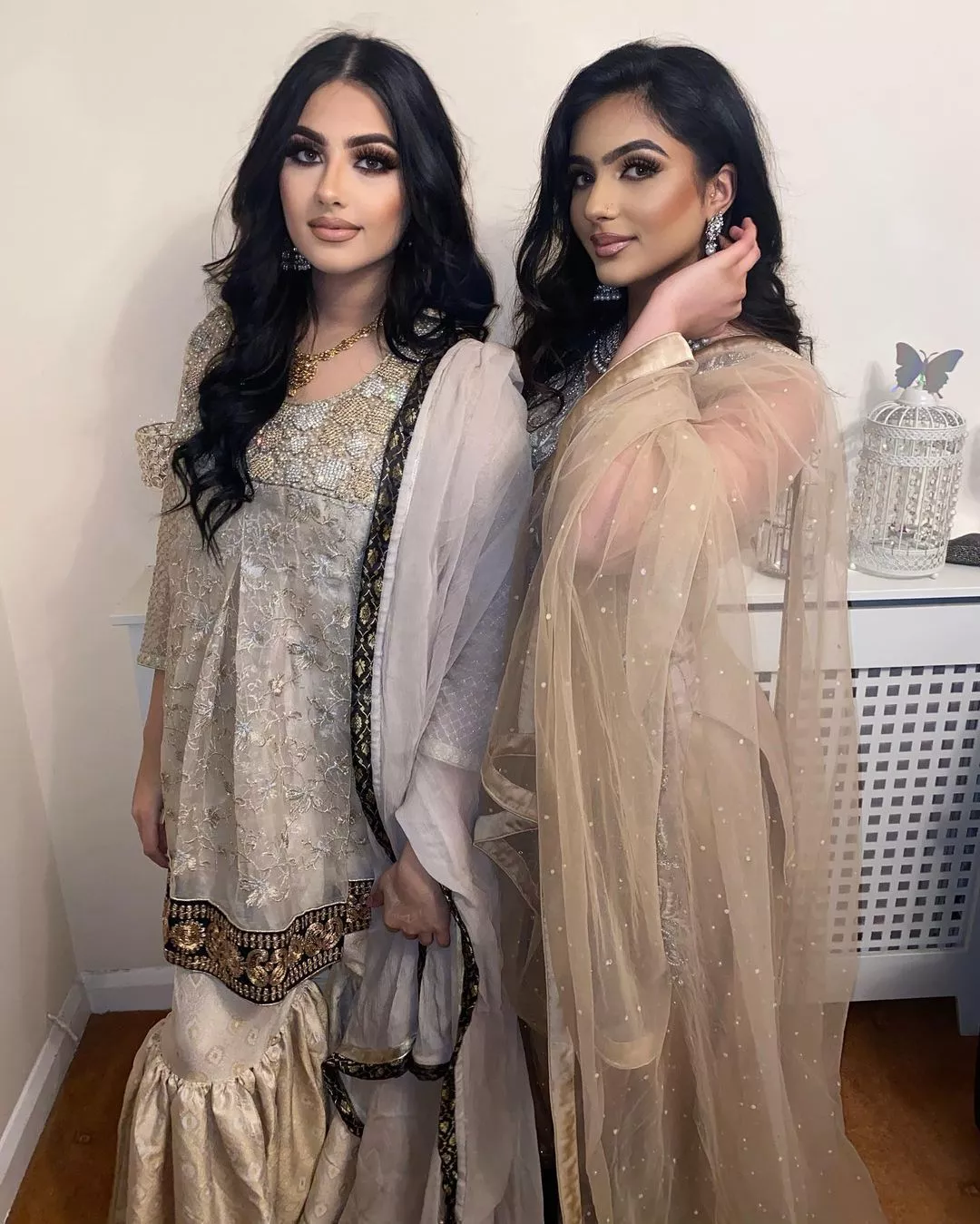 British Pakistani Beauties in Ethnic Dress posted by tenant69