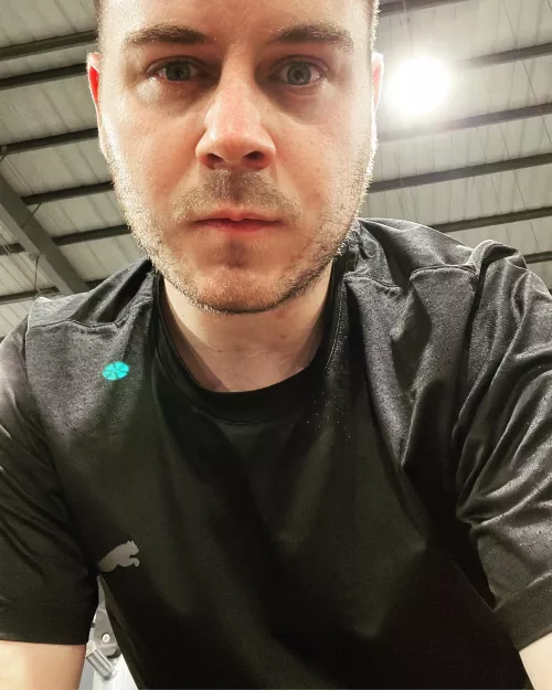 Brits also go to the gym 😅 by adamconder