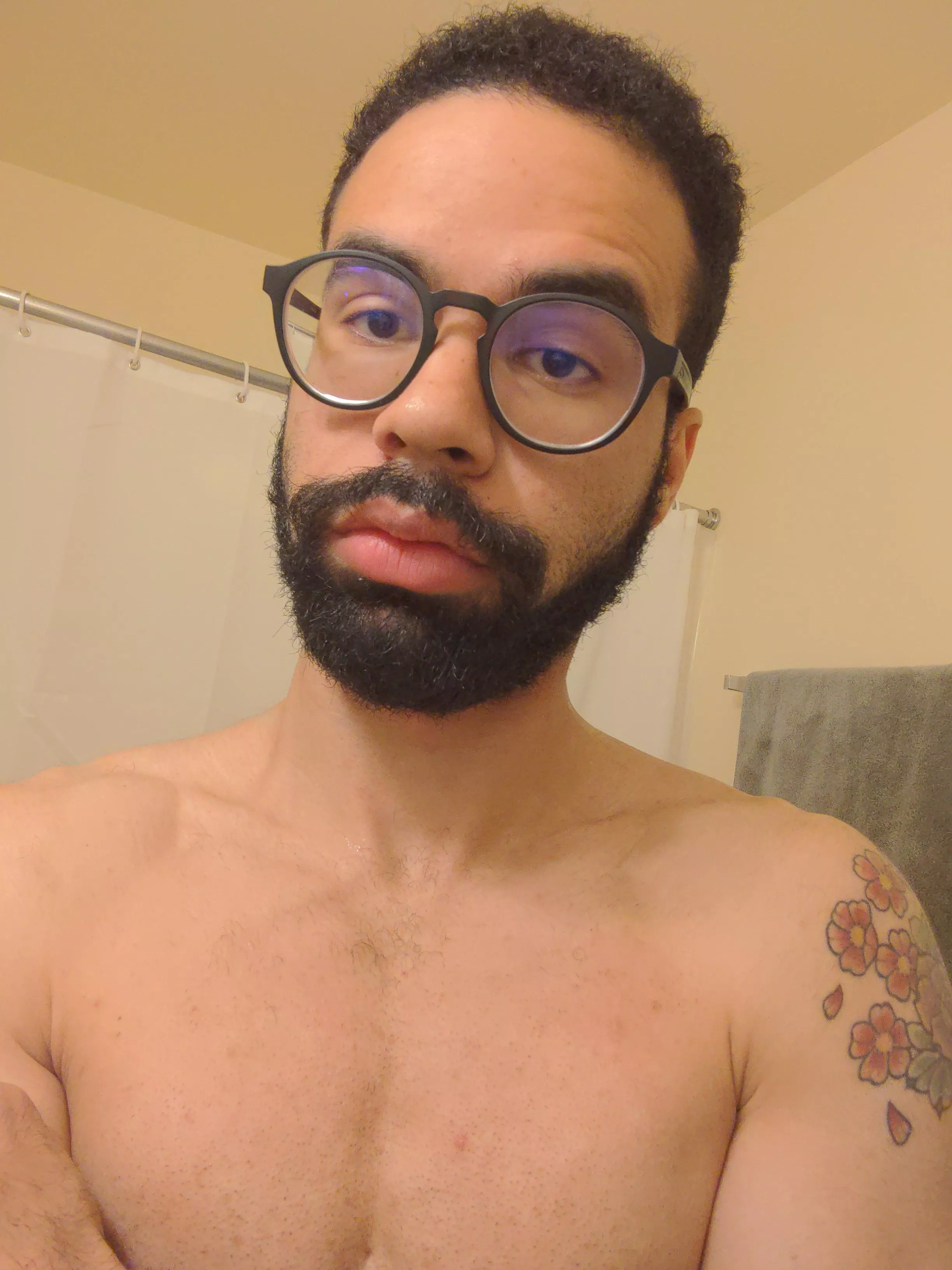 Bro? 🤨 posted by eckzfrickindee