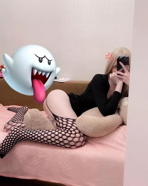 Bro, that ghost is so annoying! by Kaguyaxoxo