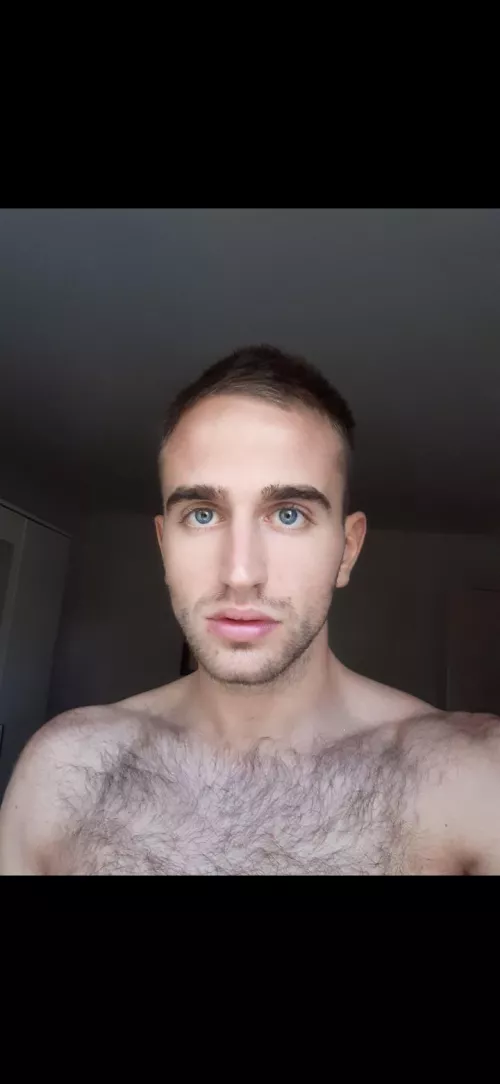 Bro, wanna kiss with me now? 😈 by iamxromx