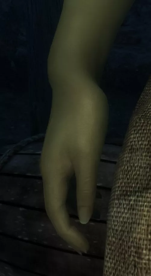 Broken wrists w/CBBE 3BA? Anyone know what's causing this? by nsfwthrowawaylIlI