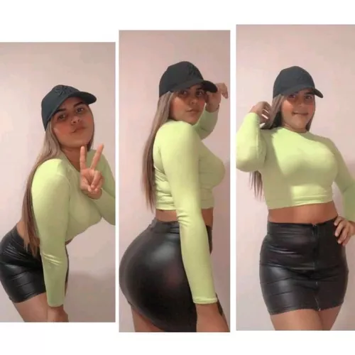 brown skin, beautiful and plump 🥰 by michell25