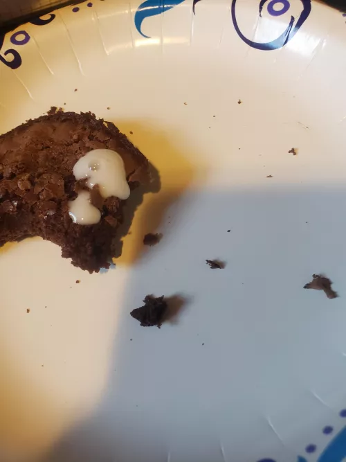 Brownie topper by guardiankiani